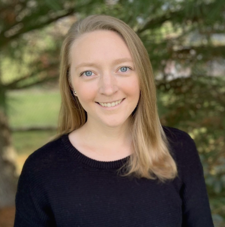 Headshot of Molly Hyde